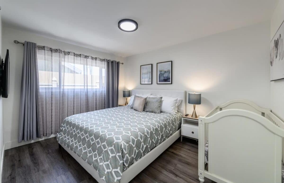 Spacious Disneyland 5 Bedroom 4 Bath House With Game Room Anaheim Luaran gambar