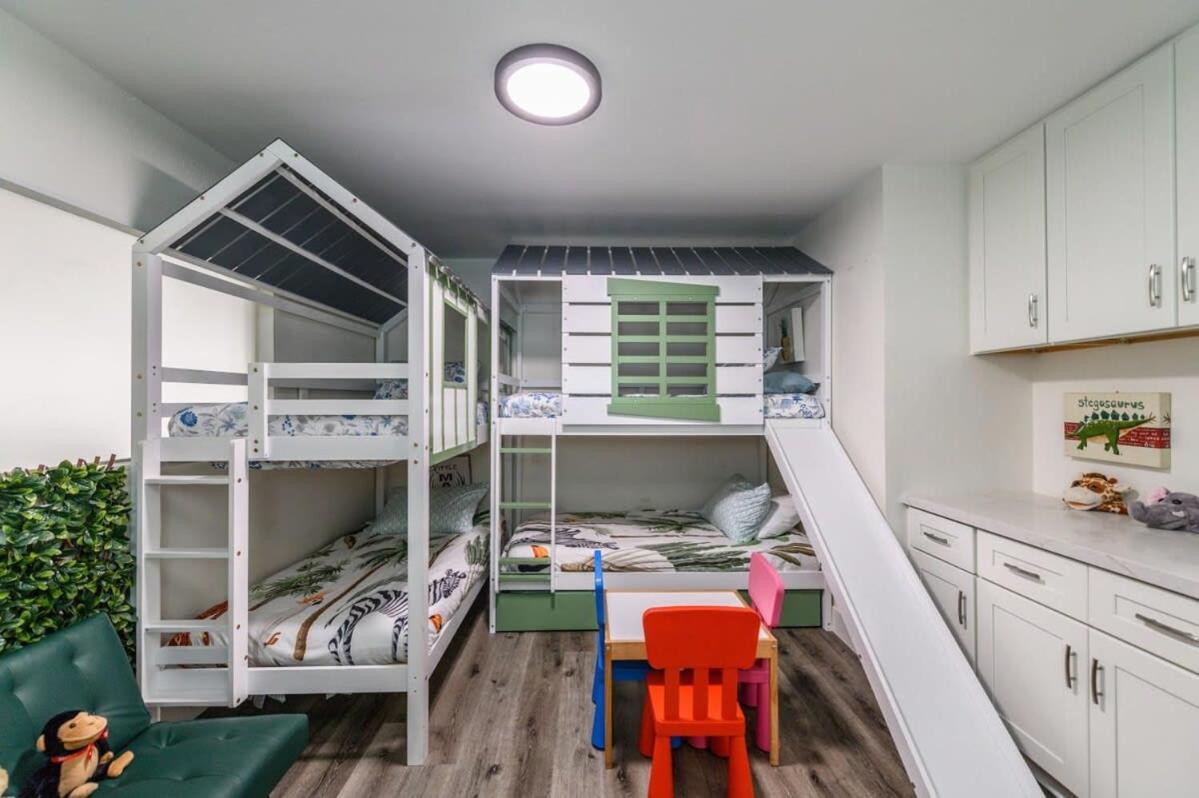 Spacious Disneyland 5 Bedroom 4 Bath House With Game Room Anaheim Luaran gambar