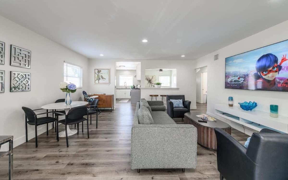 Spacious Disneyland 5 Bedroom 4 Bath House With Game Room Anaheim Luaran gambar