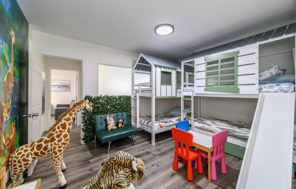 Spacious Disneyland 5 Bedroom 4 Bath House With Game Room Anaheim Luaran gambar
